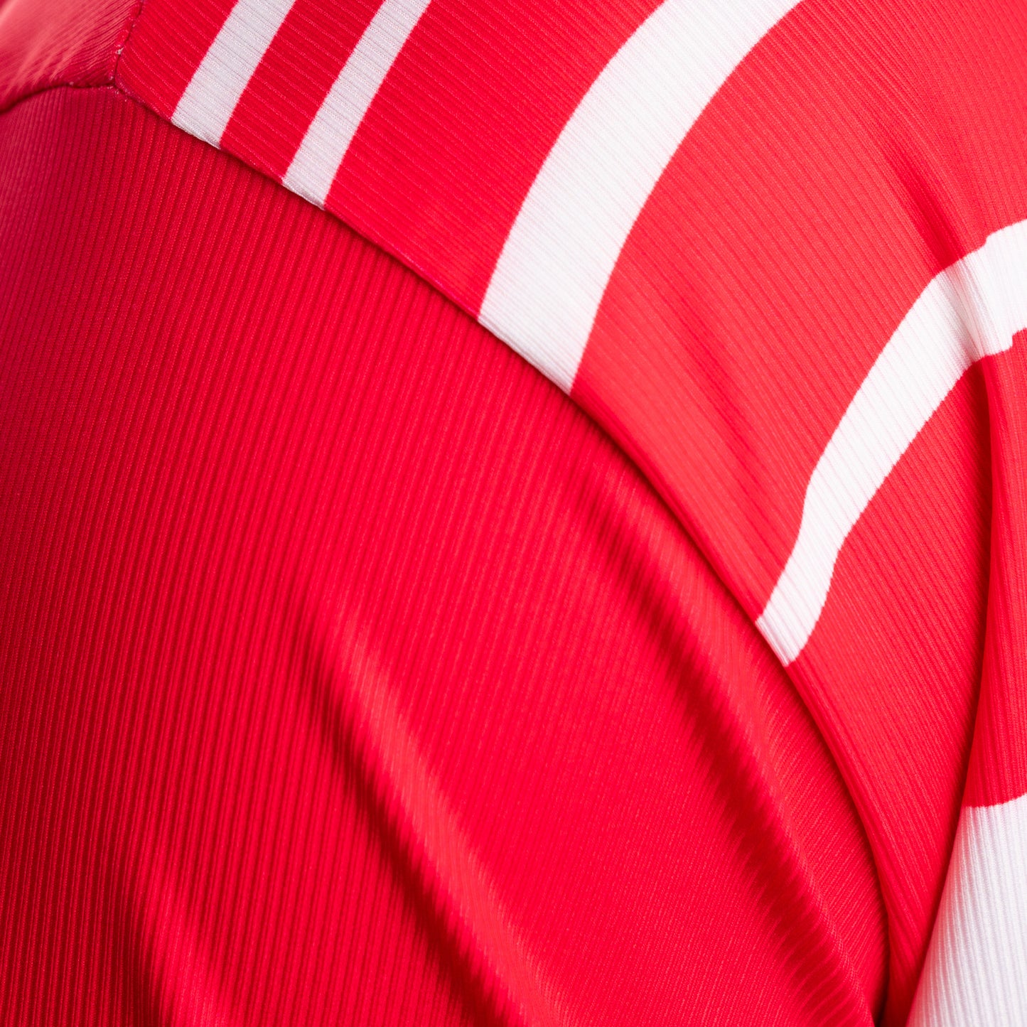 Junior Doubters Core Training Top